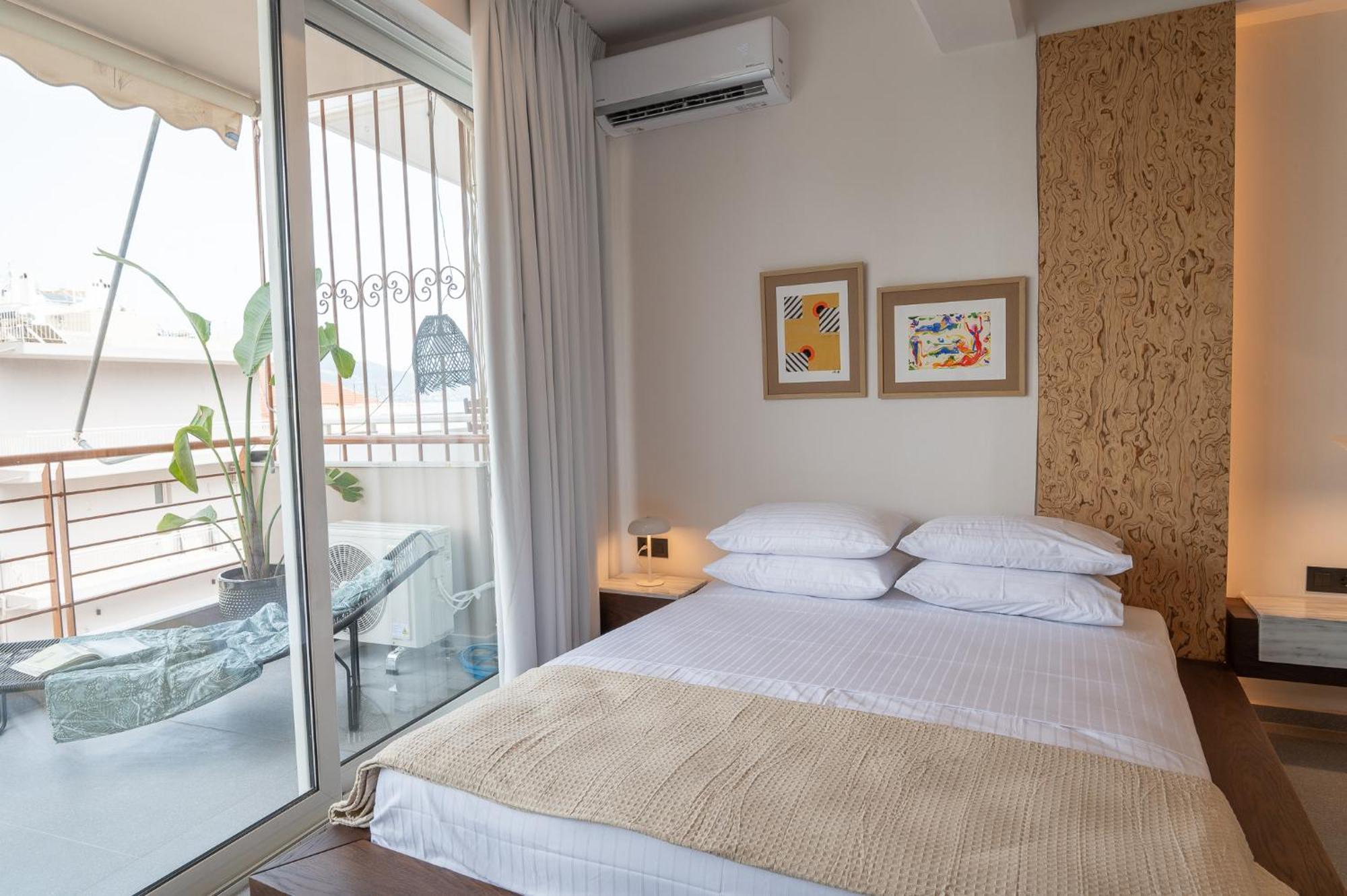 Apartamento Infinity Blue Next To The Sea Kalamata Exterior foto